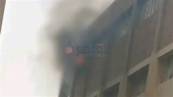السيطرة على حريق في مخلفات أحد المصانع بالعاشر من رمضان