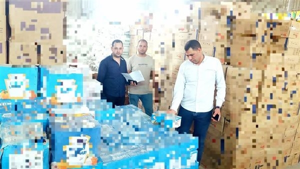 ضبط طن و500 كيلو جبنه ومكسبات طعام مجهولة المصدر ومخابز بلدية مخالفة بالبحيرة