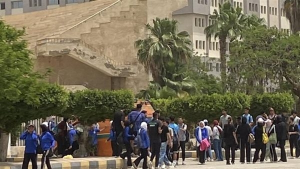 بعد أحداث جامعة طنطا.. طرق الوقاية من ضربة الشمس والإغماء في الحر