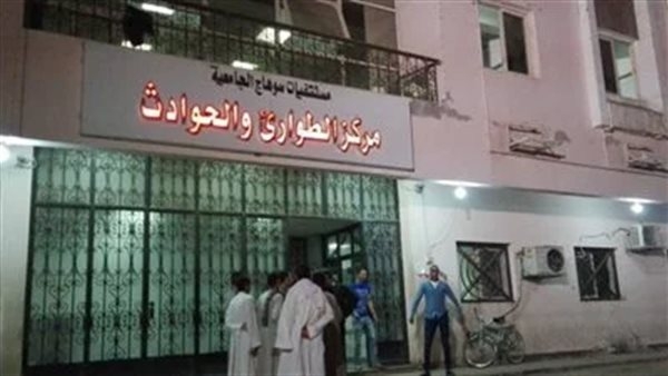 مصرع صغير صدمته سيارة ميكروباص خلال اللهو أمام منزله في سوهاج