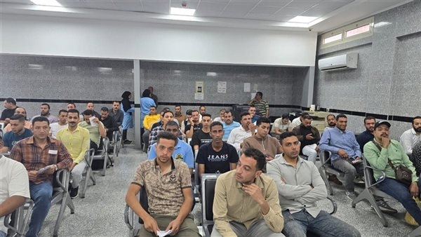 الراتب 500 دولار شهريًا.. وزير العمل يعلن بدء الاختبارات للمتقدمين على وظائف بمهنة المخبوزات في لبنان