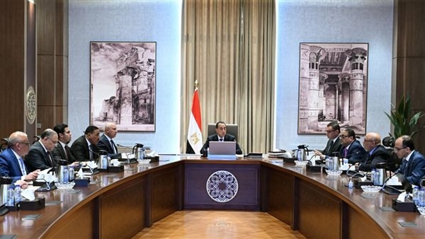 رئيس الوزراء: الدولة تولي أهمية كبيرة لمشروع تطوير مدينة رأس الحكمة