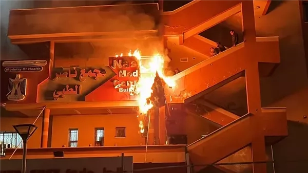 أشلاء متفحمة.. طبيبة أطفال بـ مستشفى ناصر في غزة تستقبل جثامين صغارها الـ8