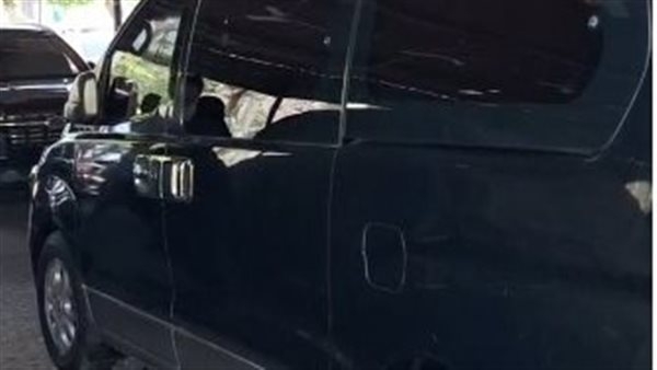 وصول جثمان والد المؤلف إياد صالح لمسجد مصطفى محمود استعدادًا لصلاة الجنازة