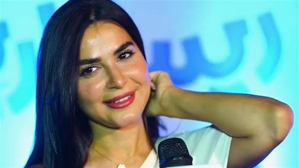 رانيا منصور: سعيدة بتواجدي ضيف شرف في فيلم ريستارت وبنصح بنتي لا تهتم بالسوشيال ميديا