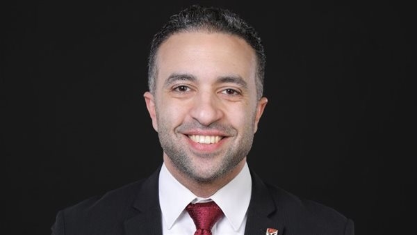 محمد سراج يكشف حقيقة وجود خلاف بين حسام غالي وإدارة الأهلي.. ويوضح صحة المفاوضات مع رونالدو