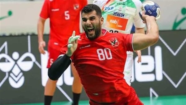 أول تعليق من دولا نجم يد الأهلي السابق بعد انتقاله إلى فيزبريم المجري