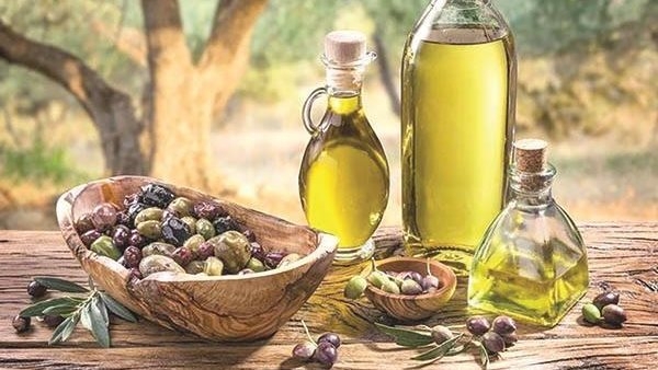 فوائد تناول زيت الزيتون يوميًا للجسم والذاكرة.. 6 منافع مذهلة لن تتوقعها