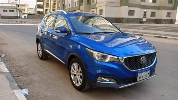 إم جي ZS موديل 2022 بـ 700 ألف جنيه.. اعرف مواصفاتها