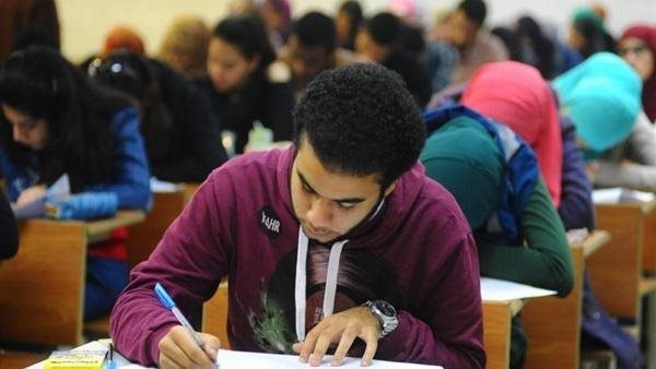 انطلاق امتحانات الصفين الأول والثاني الثانوي بالقاهرة والجيزة غدًا