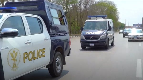 بحشيش وهيروين وآيس.. الداخلية تداهم أوكار تجار المخدرات وتضبط 34 متهما