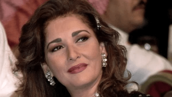آثار الحكيم تكذب ويكيبيديا وتكشف موعد عيد ميلادها الحقيقي: كل سنة بيعملوا نفس الخطأ