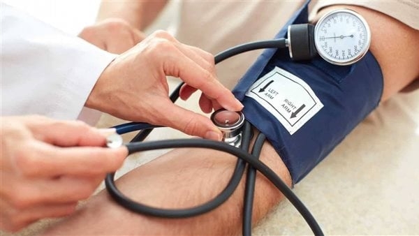 دراسة تحدد أطعمة شائعة تخفض ضغط الدم