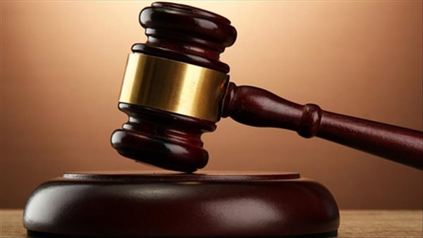 المشدد للمتهمين بسرقة شخص بالإكراه في الخصوص