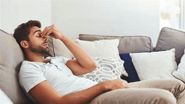 أبرزها تساقط الشعر والدوخة.. تعرف على أعراض ضعف الدورة الدموية في الجسم