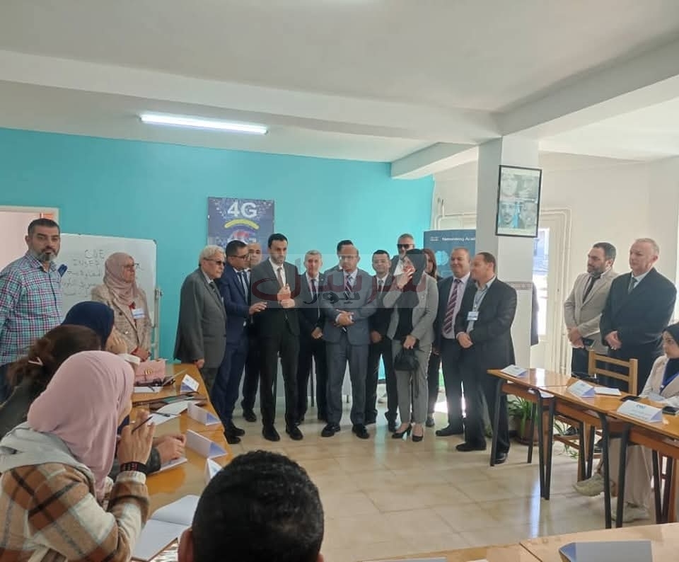 وزير اقتصاد المعرفة والمؤسّسات النّاشئة والمتوسّطة يتفقّد قطاعه بولاية تيبازة ويؤكّد على دعم الشّباب حاملي المشاريع