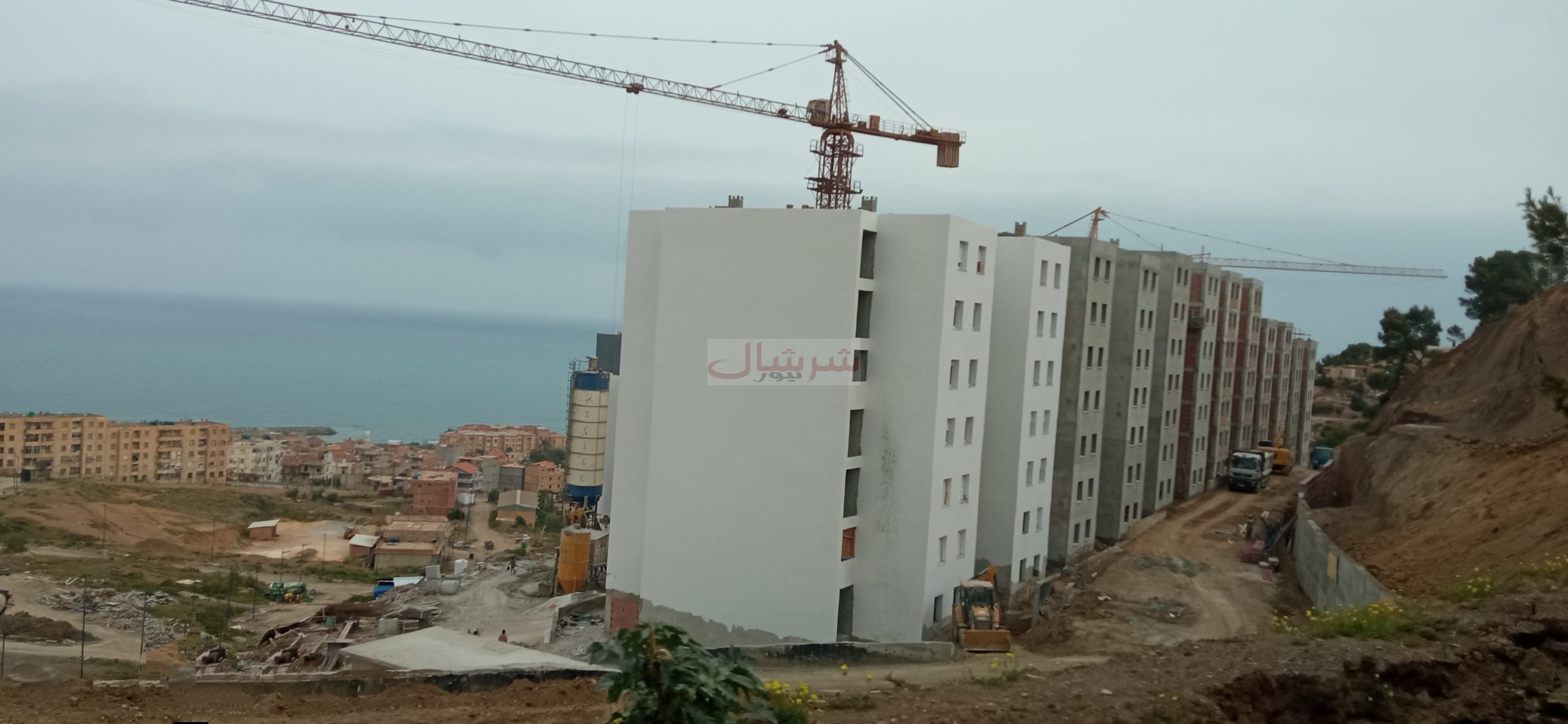 منها ما ستوزّع بمناسبة 5 جويلية المقبل: تواصل أشغال إنجاز عدّة برامج سكنية صيغة السّكن الإجتماعي بقوراية ومسلمون