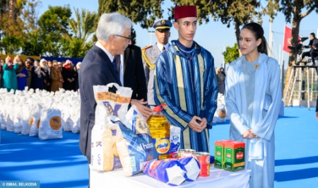 بتعليمات ملكية سامية، صاحب السمو الملكي ولي العهد الأمير مولاي الحسن وصاحبة السمو الملكي الأميرة للا خديجة يعطيان بالرباط انطلاقة العملية الوطنية 'رمضان 1446'