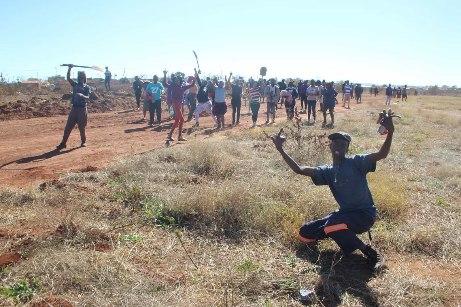 Young residents to erect shacks on neglected Khutsong South sports field