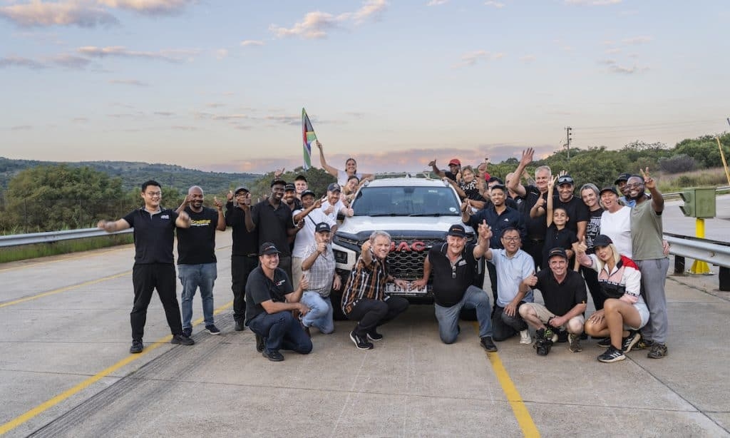 JAC T9 bakkie sets new SA 24-hour endurance record