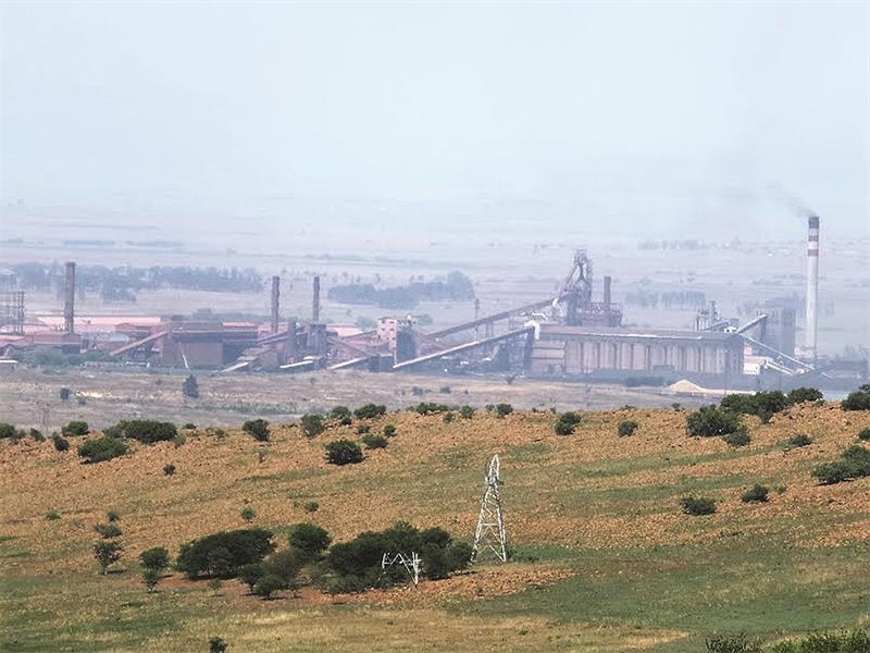 Newcastle steel plant faces shutdown as AMSA rescue plan stalls
