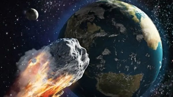 لم يعد يشكل تهديدا.. هل يصطدم كوكب الأرض بالصخرة الفضائية؟ القصة الكاملة