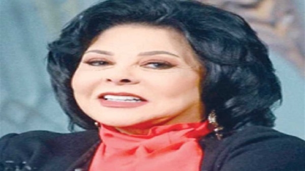 إسعاد يونس توجه رسالة لـ عمر مرموش بعد تألقه مع مانشيستر سيتي.. ماذا قالت؟