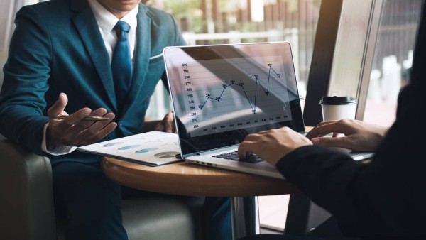 Revolutionize Customer Management with Salesforce CRM