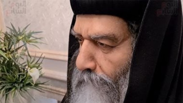 قديس الوحدة الوطنية ورجل الصلاة والمعجزات.. الكنيسة تحتفل بعيد نياحة البابا كيرلس السادس 9 مارس.. احتفالات سنوية بدير مارمينا بمريوط فى ذكراه.. وهذه قصة تعلمه للإنجيل على يد شيخ مسلم