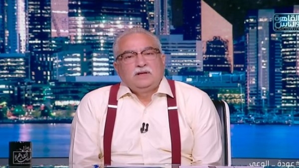 فيديو .. إبراهيم عيسى : ليس هناك ما هو أخطر على مصر من الإسلام السياسي والأخطر منافسة هذا التيار على "من هو الأفضل إسلامًا"