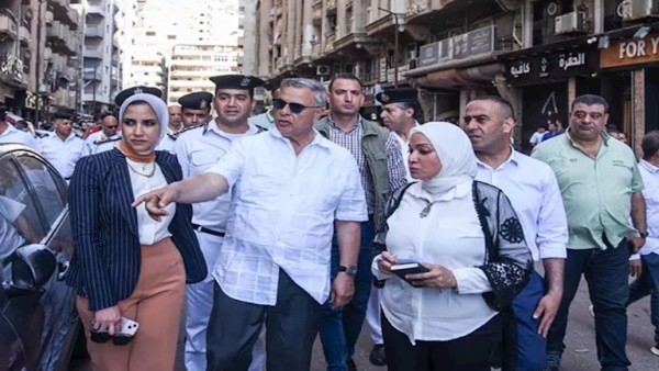 "بتفترسوا الناس".. غضب محافظ الإسكندرية من جزارة تبيع كيلو اللحمة بـ700 جنيه- صور