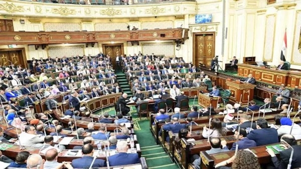 الحكومة: لا إخلاء لوحدات الإيجار القديم دون توفير سكن بديل