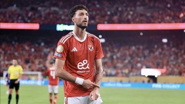 سافر وترك موعد عودته مفتوحا، تطور مثير في علاقة وسام أبو علي بالأهلي