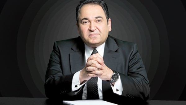 محمد علي خير يستنكر الاعتداء على معلمة رفضت الغش: لنا الله في أخلاقنا التي انهارت.. ننتظر تكريما لائقا من وزير التعليم للمربية الفاضلة