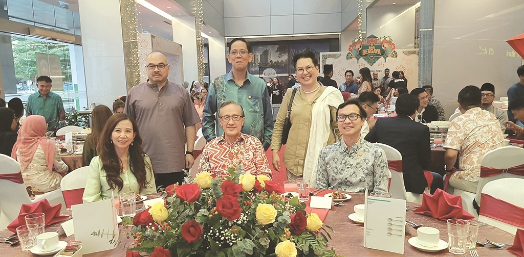 Masidi among guests at Shell Malaysia Aidilfitri ‘do'