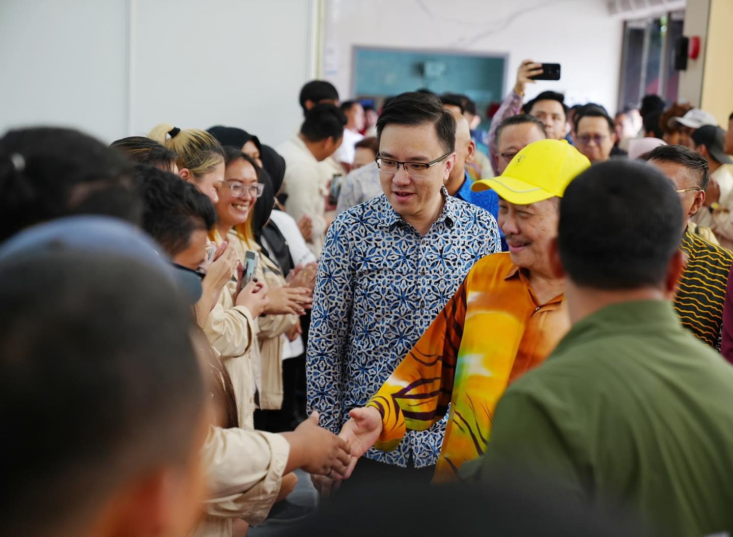 Jobs and business opportunities for locals: Phoong