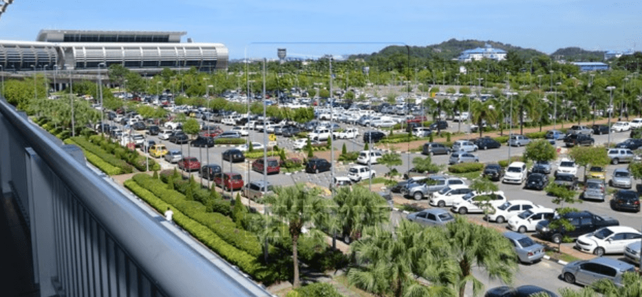 Expert: Relocation of airport example of on-off planning
