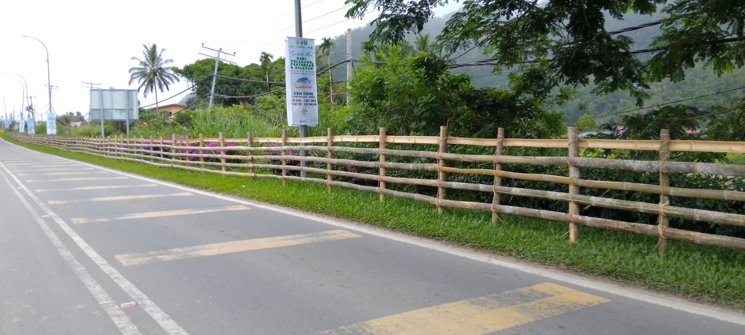 Bamboo fencing, Mukim houses: Kaamatan Fest launch in Tambunan relives the past