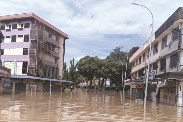 Flood victims in Sabah drop to 695