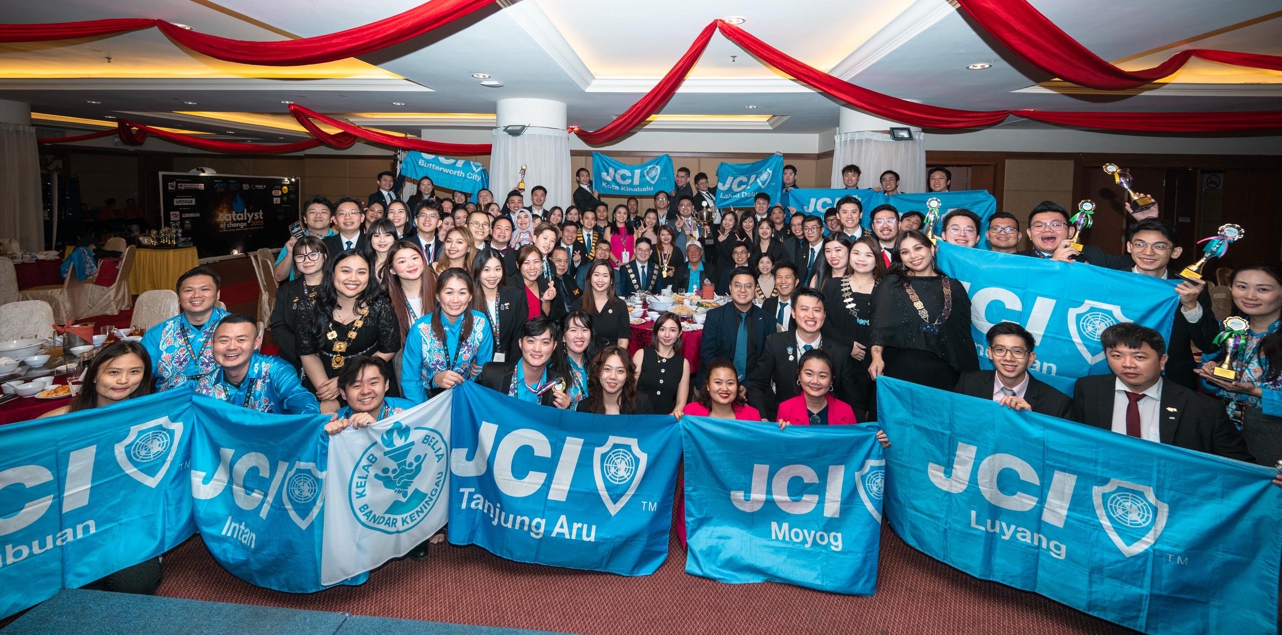 101 young leaders at JCI convention