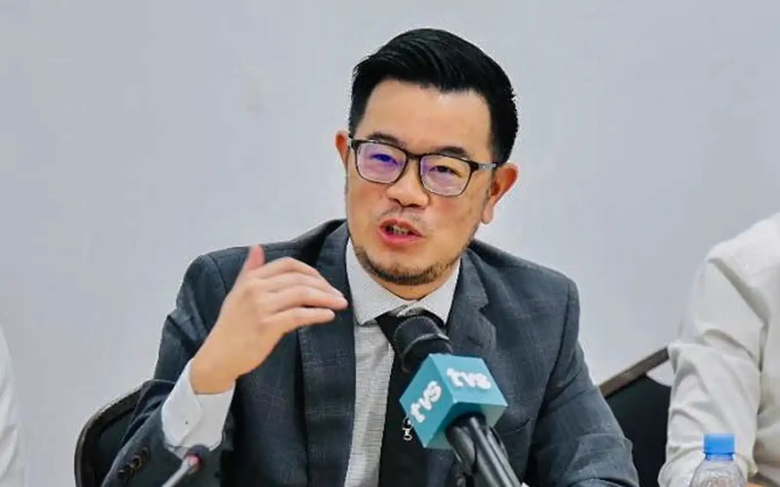 Warisan wants cooking oil effort revived