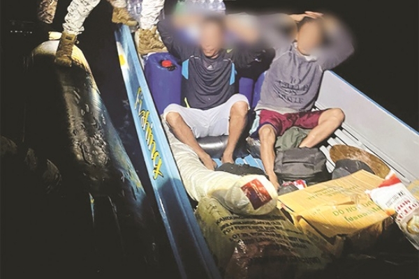 Malaysian Maritime Enforcement Agency foils bid to smuggle out controlled items