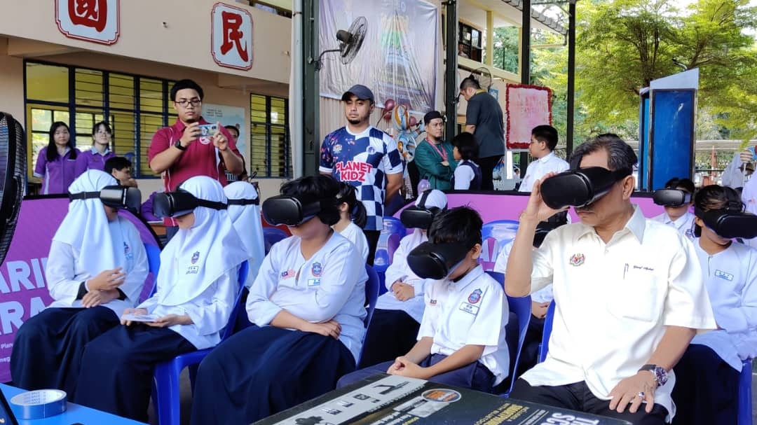 Igniting Stem interest crucial for high-tech Malaysia goal: Yusof