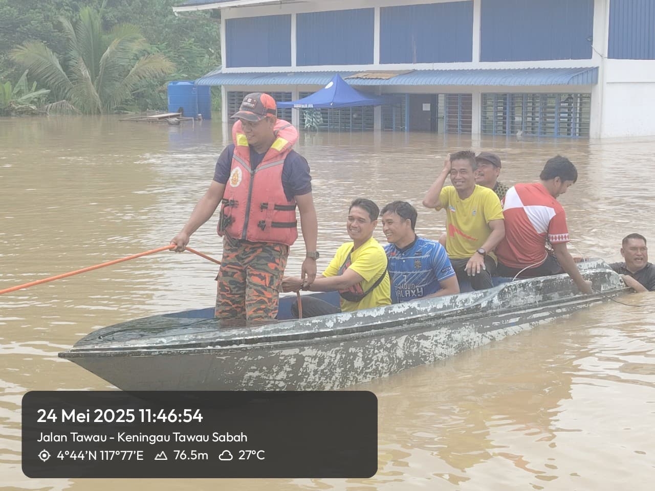 17 flood victims in Kg Iban Merotai rescued