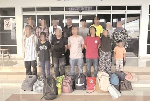 Bids to smuggle in migrants foiled