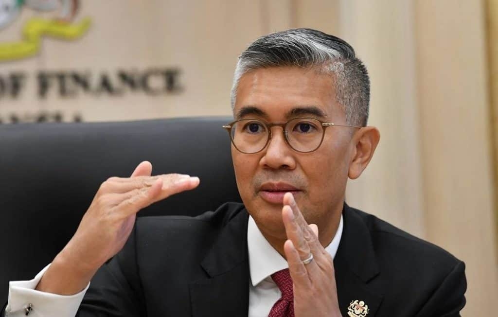 Tengku Zafrul quits Umno, set to join PKR