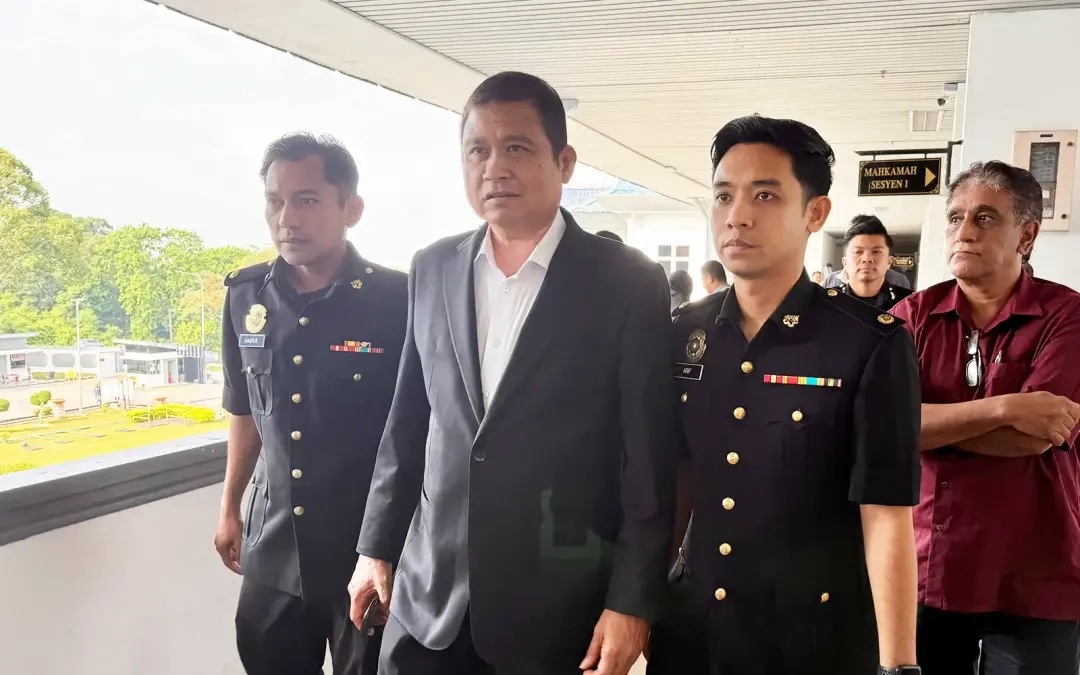 Ex-Senate deputy president claims trial to accepting Range Rover as bribe