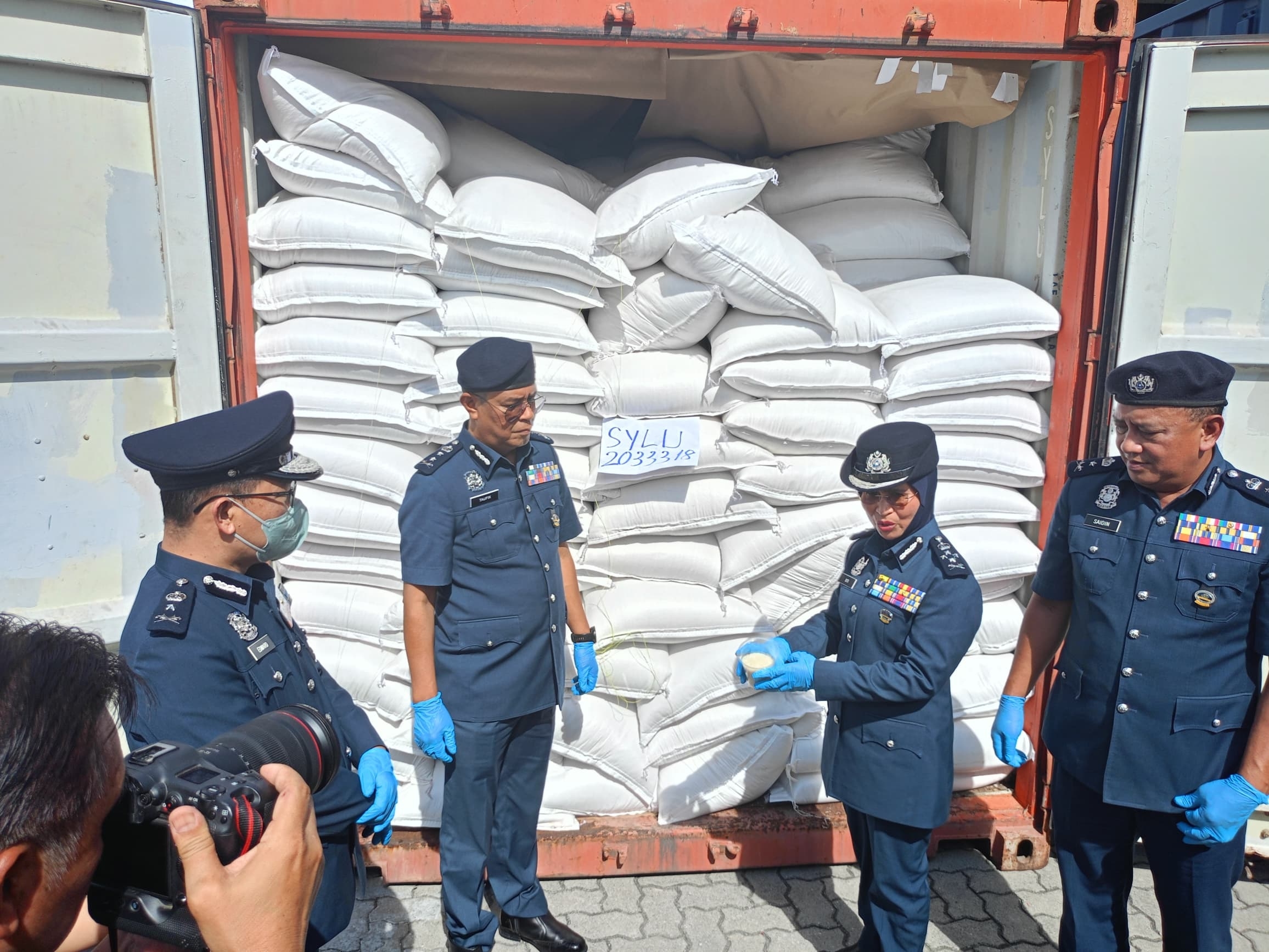 RM16.6 million smuggled goods seized