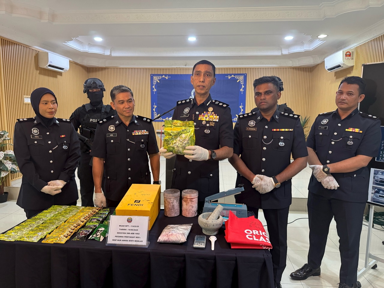 Father and son caught processing ecstasy worth over RM1m
