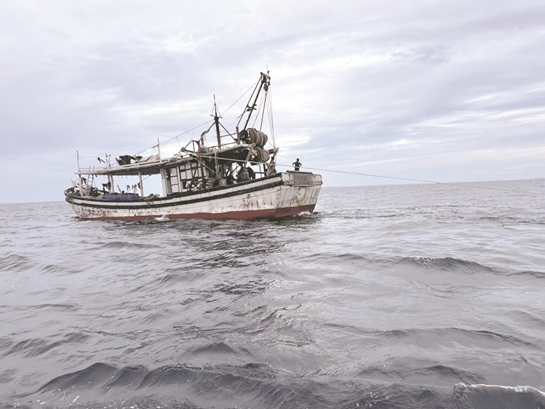 Two trawler fishing boats detained off Kudat